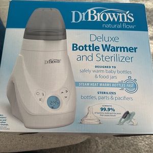 Dr. Brown’s bottle warmer and steralizer - new never used